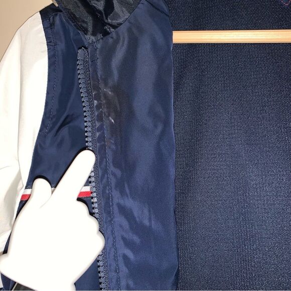 TOMMY HILFIGER Men's Medium Full Zip Windbreaker Jacket Hooded Navy White Light - Picture 7 of 8